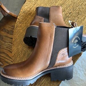 Brown Women's Ankle Boots
